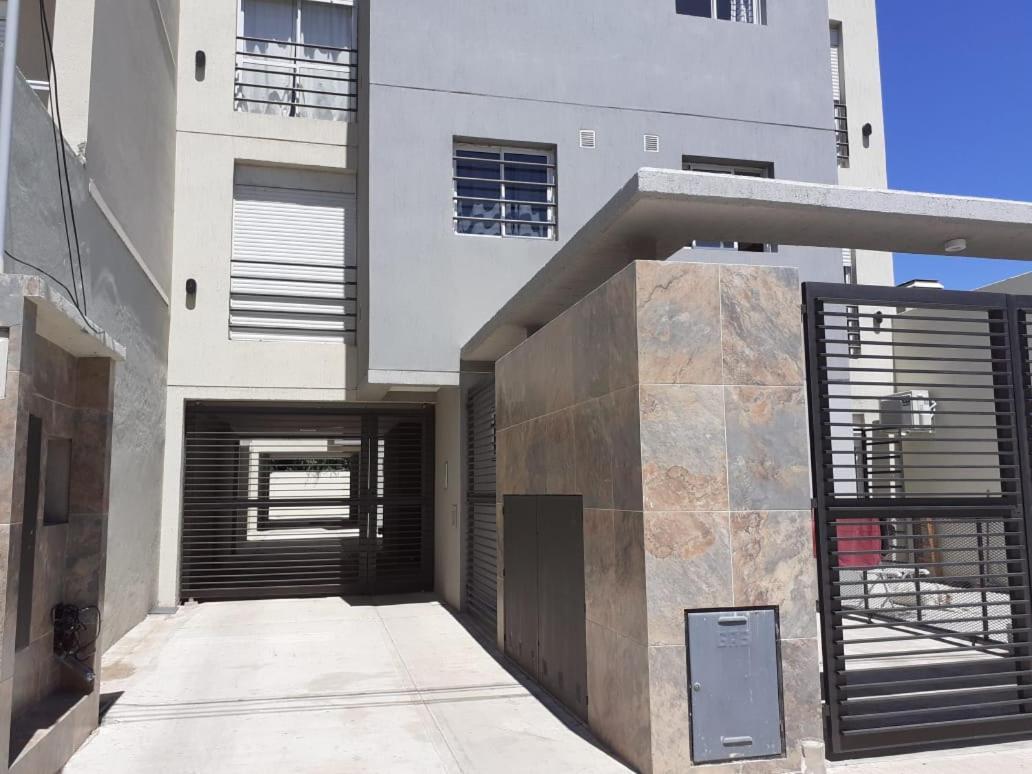 Departamento Witcomb Con Estacionamiento Bahía Blanca Exterior foto